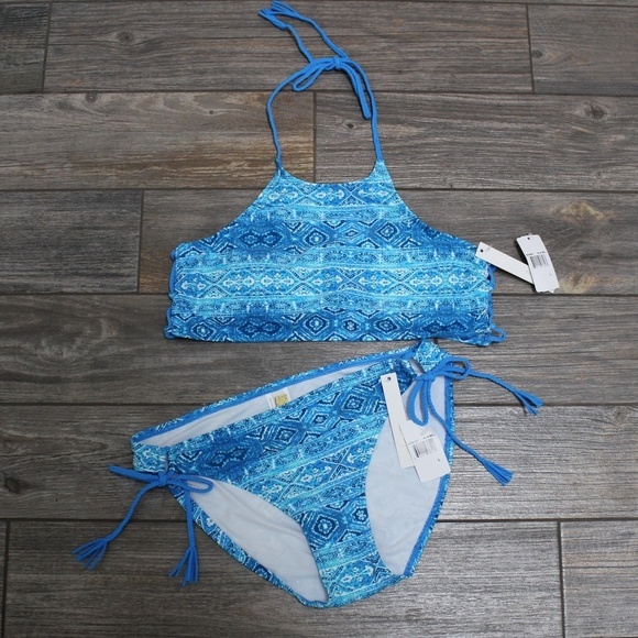 NWT Ocean Front Ninety Five Degrees Bikini Set Jrs Large High Neck Top & Bottoms - Picture 9 of 9